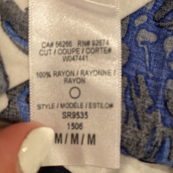 Splendid Women’s Floral Romper Size Medium - Picture 5 of 5